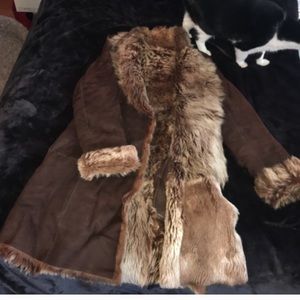 CHOCOLATE BROWN SHEARLING COAT